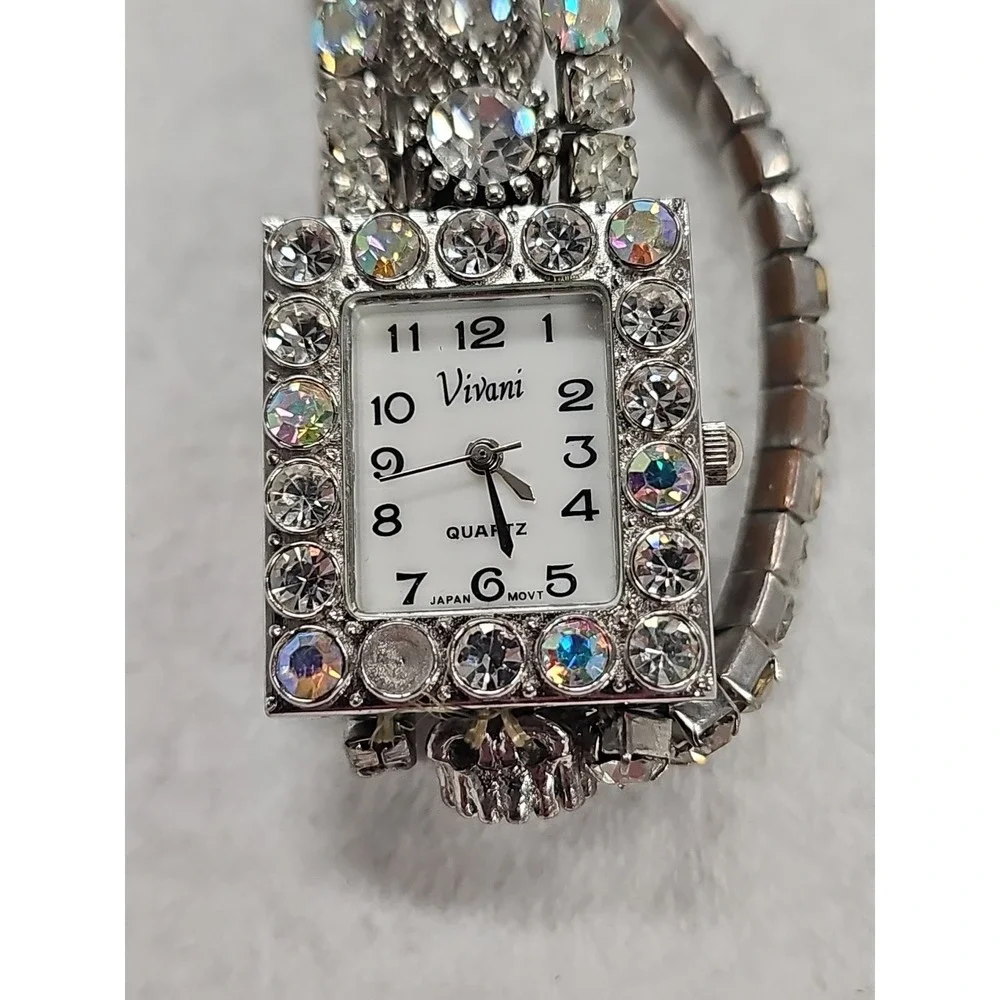 Vivani, Women's, Crystal Adorned, Bling Wristwatch, Untested Need Battery To Try